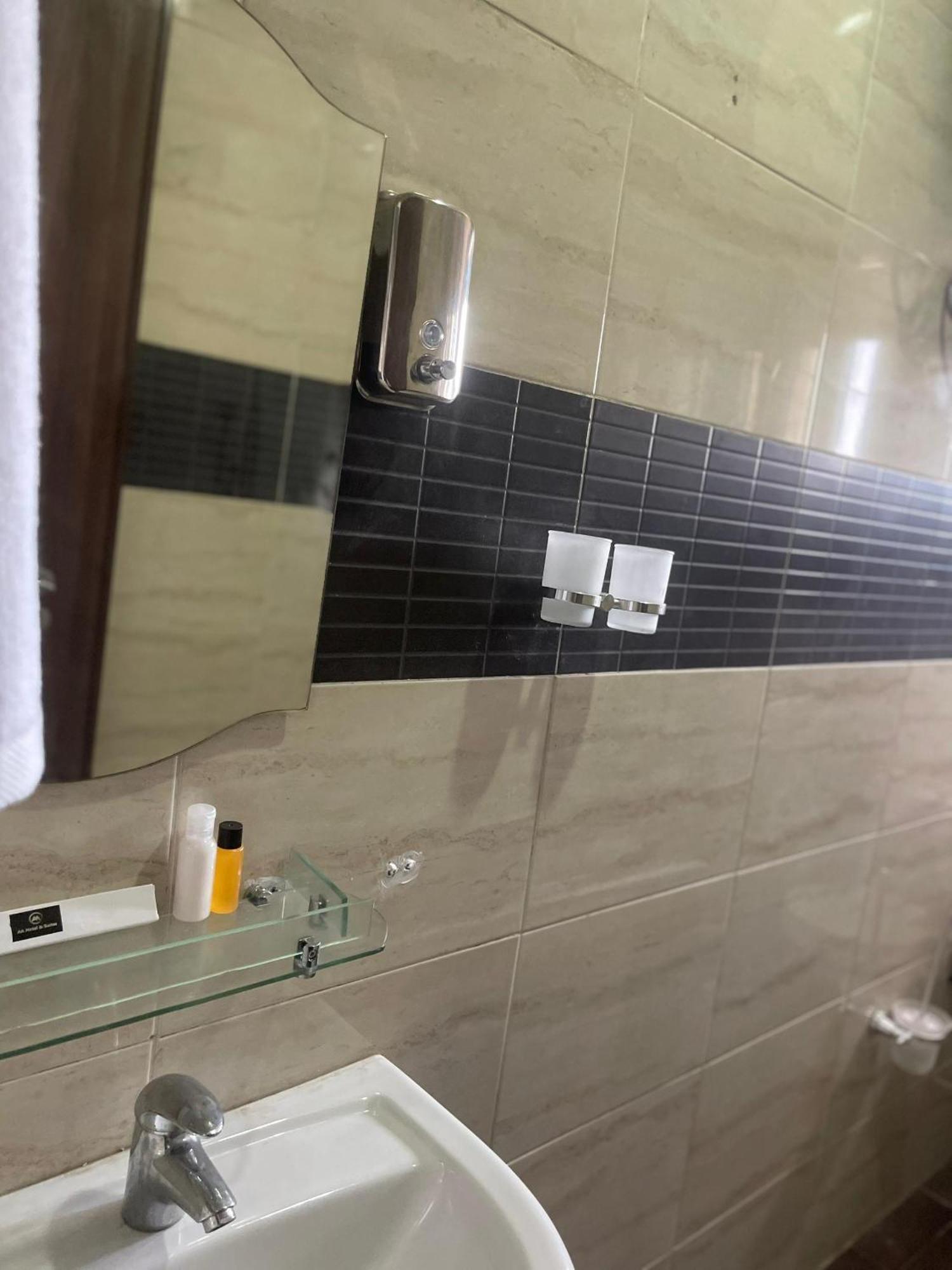 Aa Hotel And Suites Abuja Exterior foto